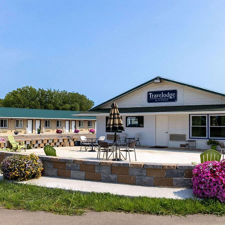 Travelodge By Wyndham Spirit Lake/Okoboji Ngoại thất bức ảnh