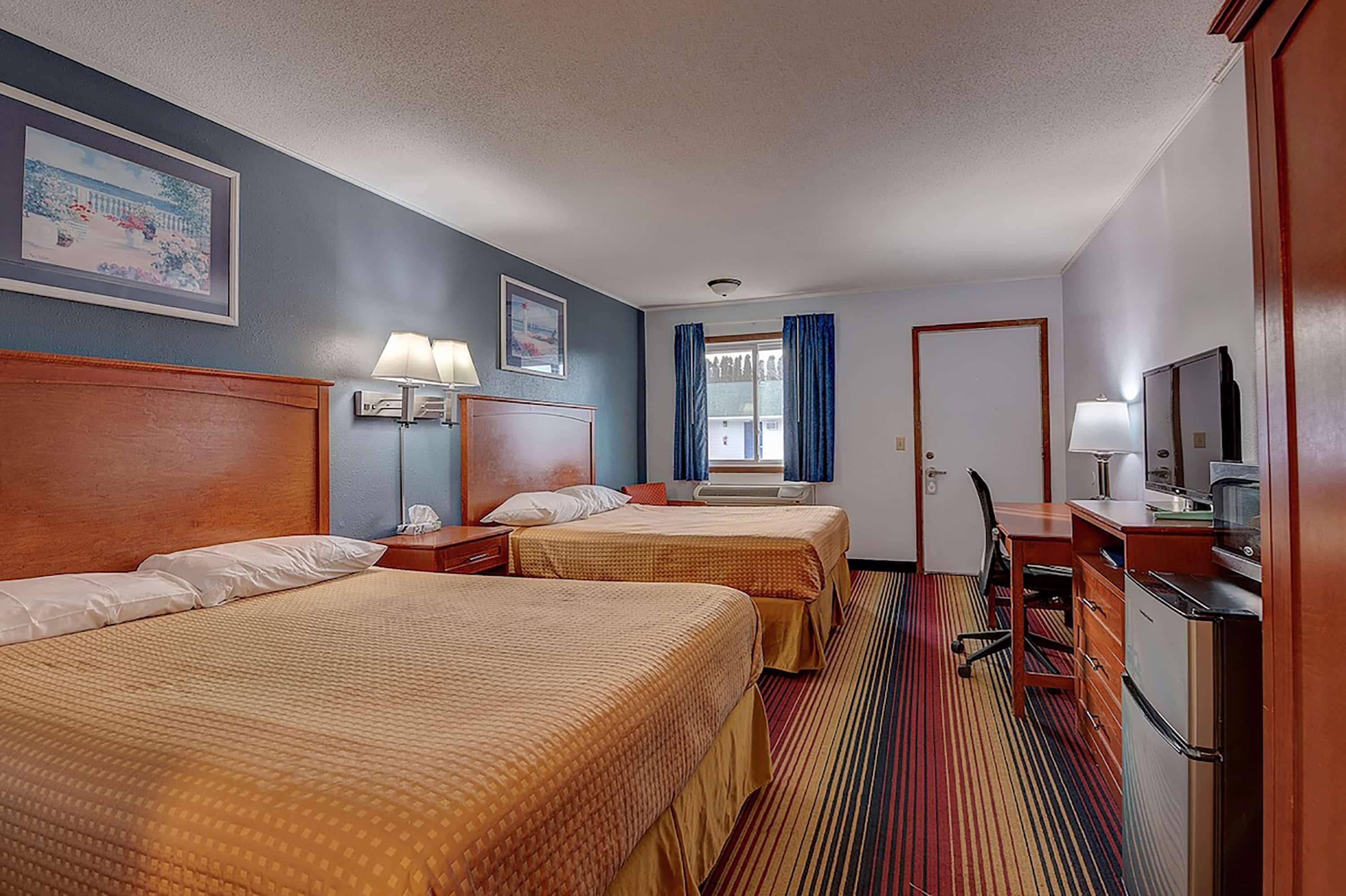 Travelodge By Wyndham Spirit Lake/Okoboji Ngoại thất bức ảnh